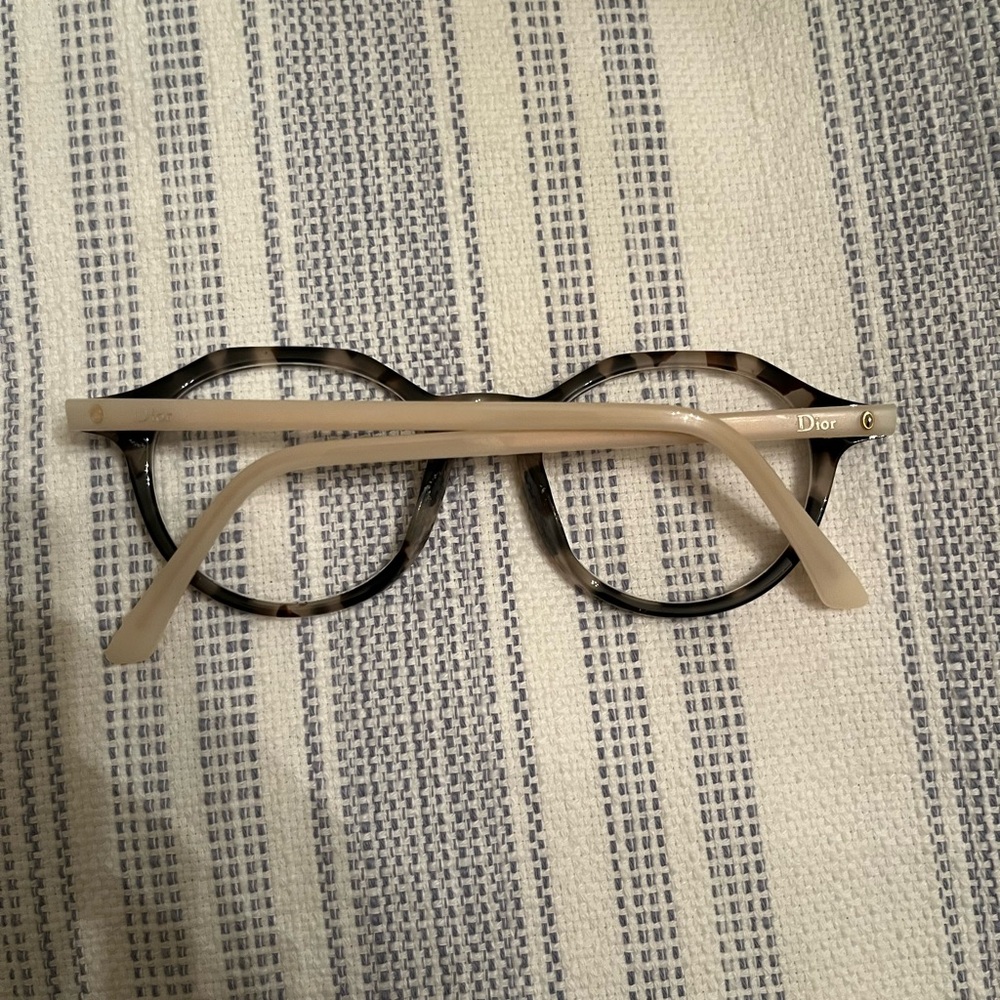 Christian Dior Tortoiseshell Round Optical Glasses - Picture 2 of 3